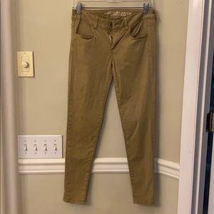 American Eagle super stretch khaki pants